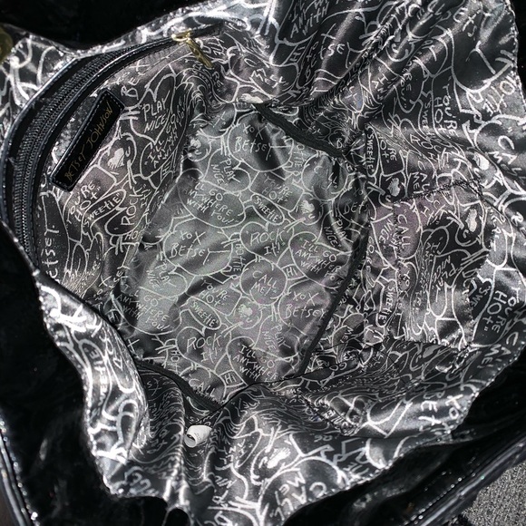 BETSEY JOHNSON black like new bow tote purse - Picture 5 of 6